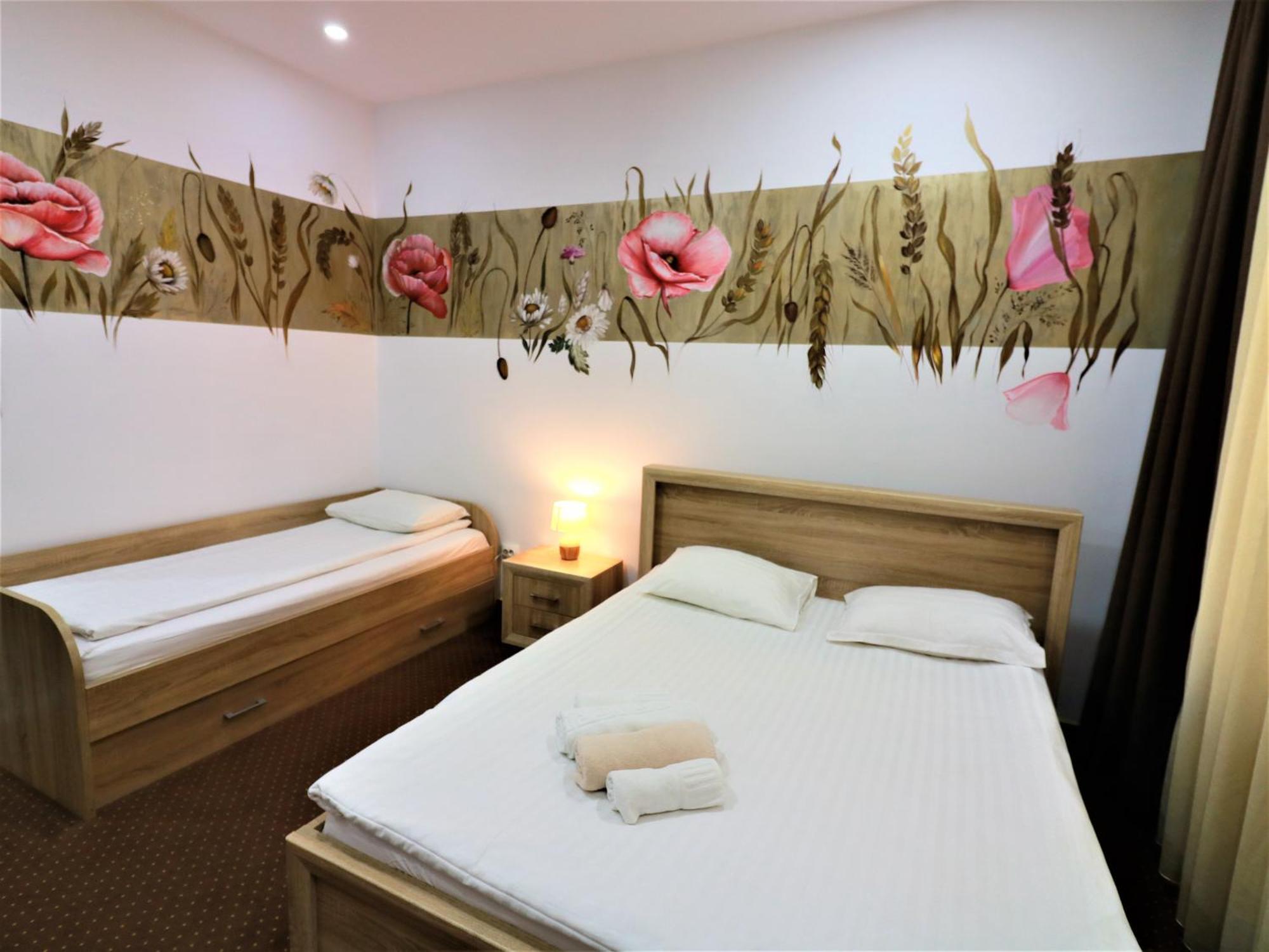 Flowers House Sibiu Ngoại thất bức ảnh