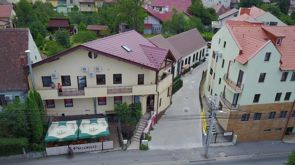 Flowers House Sibiu Ngoại thất bức ảnh