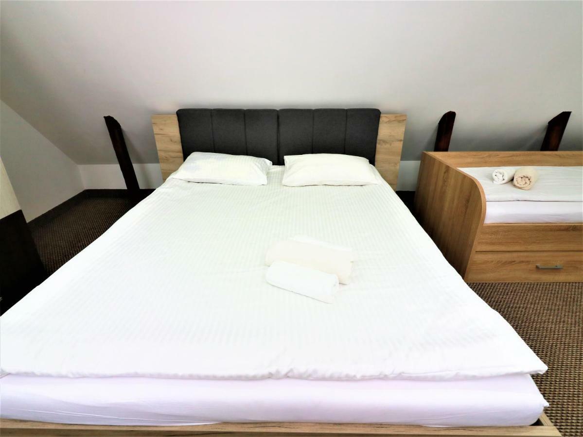 Flowers House Sibiu Ngoại thất bức ảnh