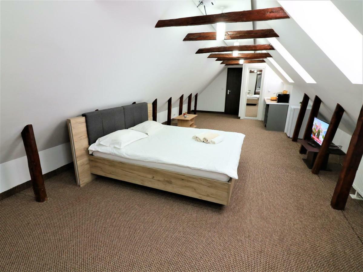 Flowers House Sibiu Ngoại thất bức ảnh